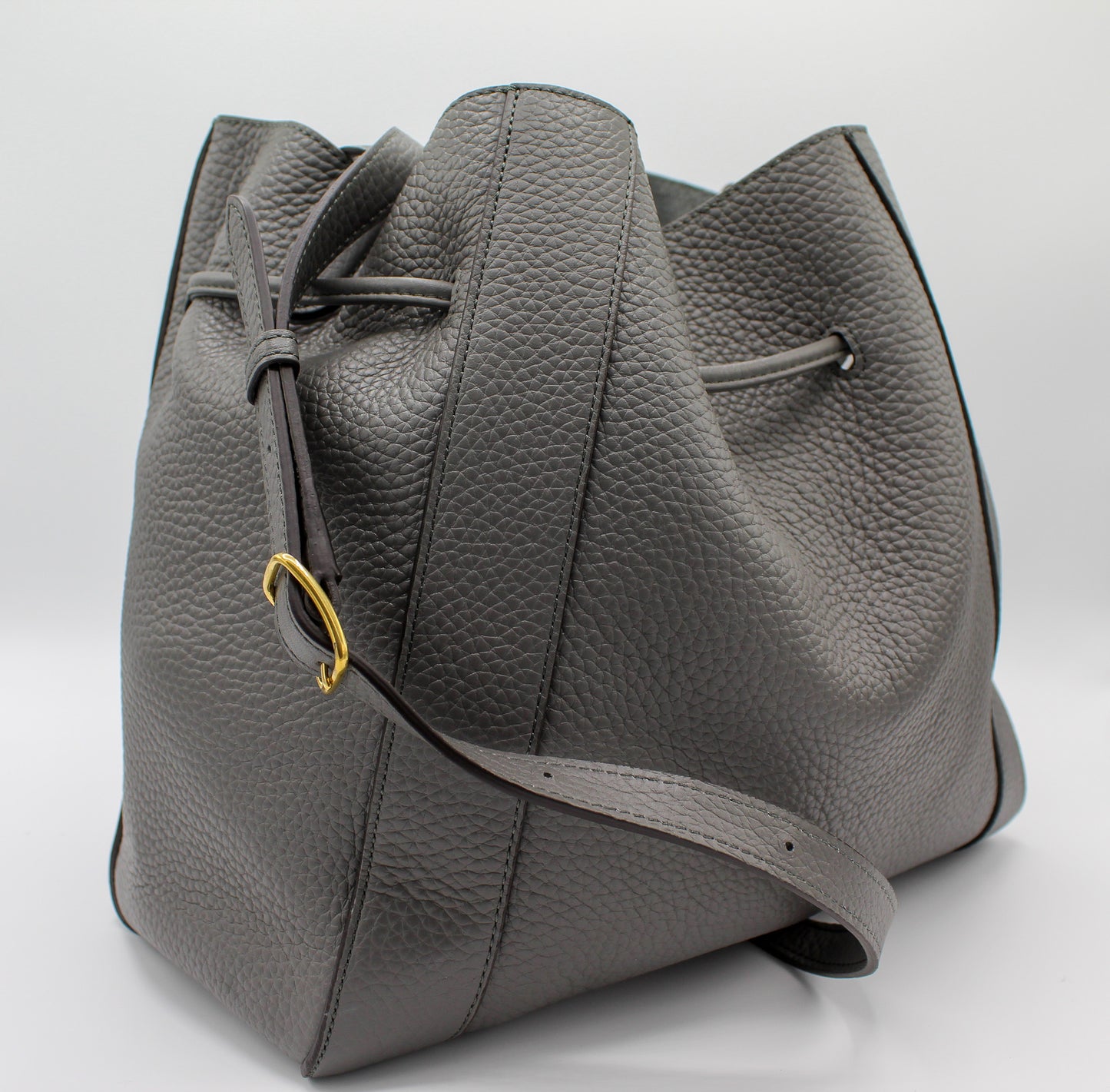 Mulberry Small Millie Tote in Charcoal Heavy Grain